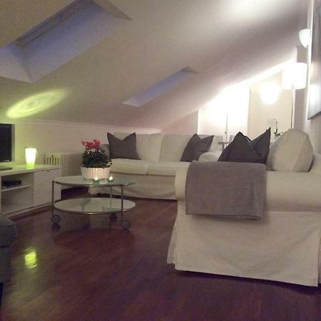 Apartment La Mansarda Alba  Luaran gambar